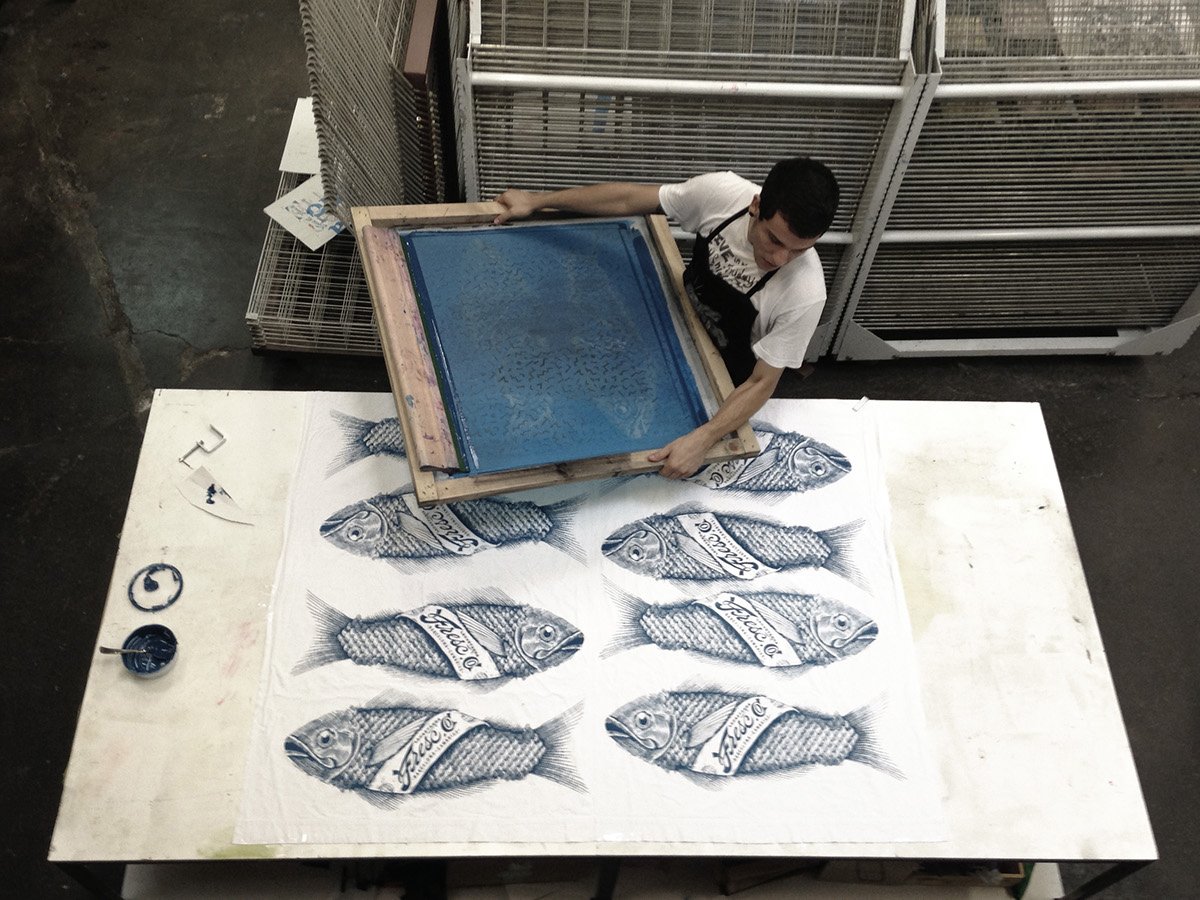 深圳品牌設(shè)計(jì)  深圳品牌策劃  FNEAE.CO魚形坐墊用品品牌形象設(shè)計(jì)  場(chǎng)景展示