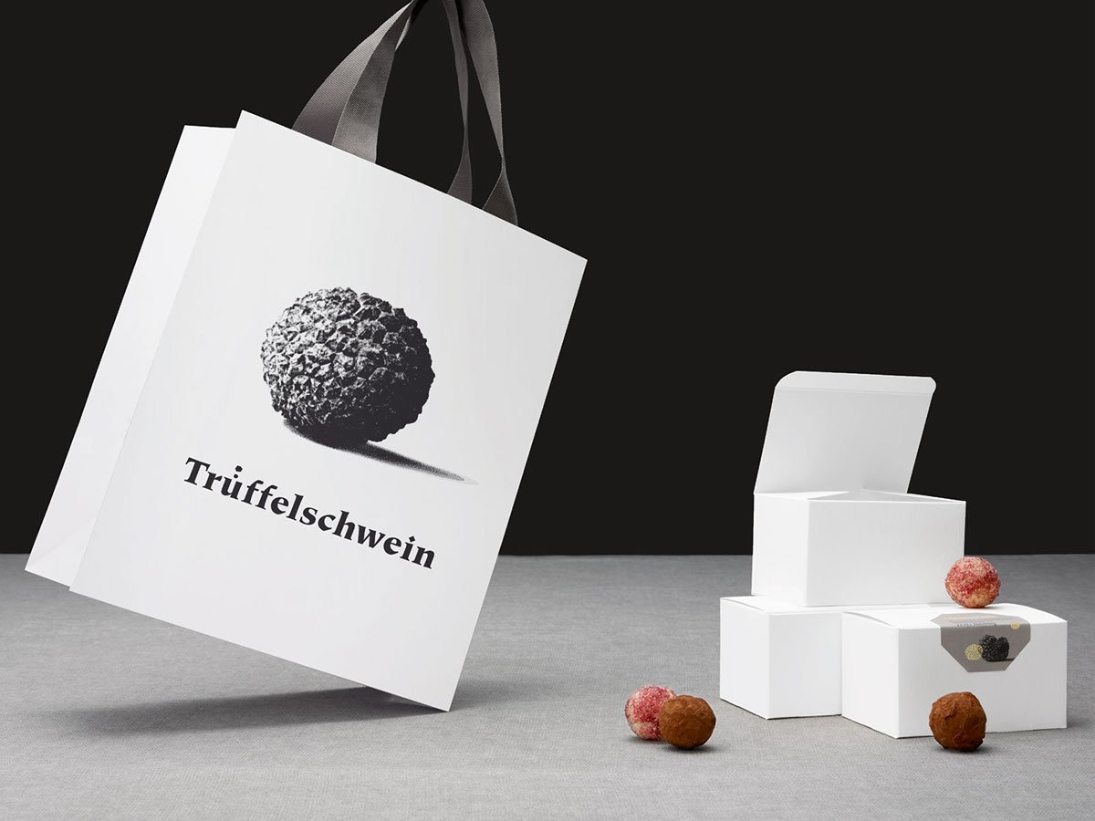 Trüffelschwein西餐廳品牌形象設計欣賞，餐廳品牌設計、餐飲品牌設計、餐廳品牌策劃、餐飲品牌策劃，深圳品牌設計，深圳品牌策劃，左右格局