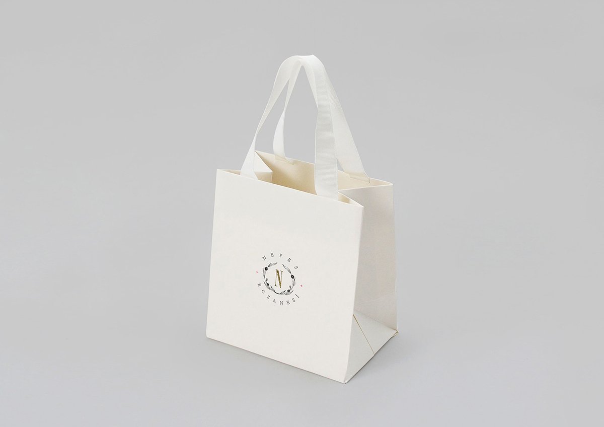 藥品（醫(yī)藥）品牌形象設(shè)計(jì)和藥品包裝設(shè)計(jì)，品牌設(shè)計(jì)，品牌形象設(shè)計(jì)，醫(yī)藥品牌設(shè)計(jì)，藥品包裝設(shè)計(jì)，深圳品牌設(shè)計(jì)，左右格局