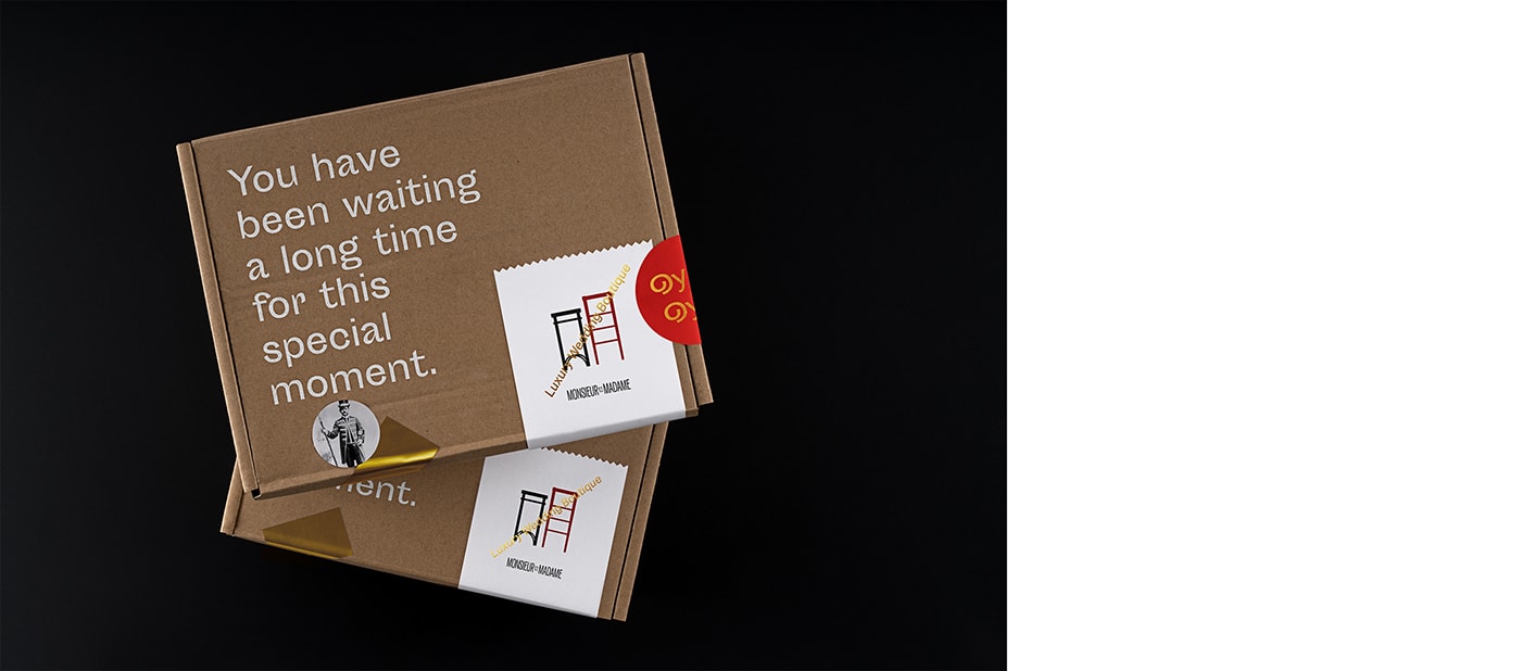 國外時(shí)尚創(chuàng)意邀請(qǐng)函品牌形象設(shè)計(jì)案例，品牌形象設(shè)計(jì)，時(shí)尚品牌設(shè)計(jì)，品牌設(shè)計(jì)公司，深圳品牌設(shè)計(jì)，左右格局