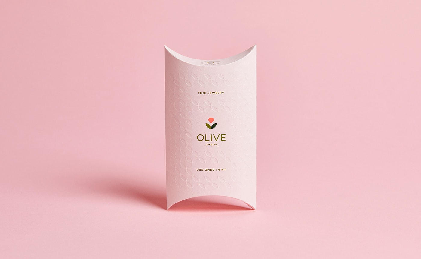 Olive高級(jí)奢華珠寶創(chuàng)業(yè)公司品牌戰(zhàn)略定位案例，珠寶品牌設(shè)計(jì)，網(wǎng)站設(shè)計(jì)，品牌設(shè)計(jì)公司，品牌戰(zhàn)略定位，左右格局