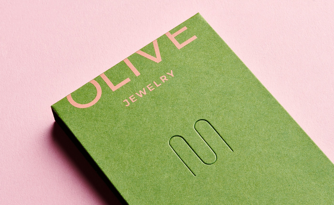 Olive高級(jí)奢華珠寶創(chuàng)業(yè)公司品牌戰(zhàn)略定位案例，珠寶品牌設(shè)計(jì)，網(wǎng)站設(shè)計(jì)，品牌設(shè)計(jì)公司，品牌戰(zhàn)略定位，左右格局